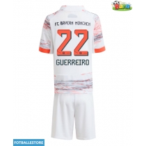 Bayern Munich Raphael Guerreiro #22 Bortedraktsett Barn 2025-26 Kortermet (+ Korte bukser)